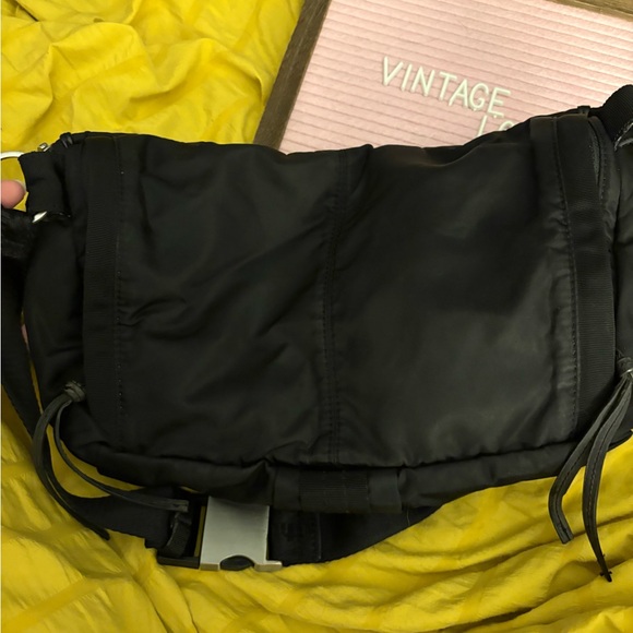 Lululemon good fortune nylon bag - Picture 10 of 13